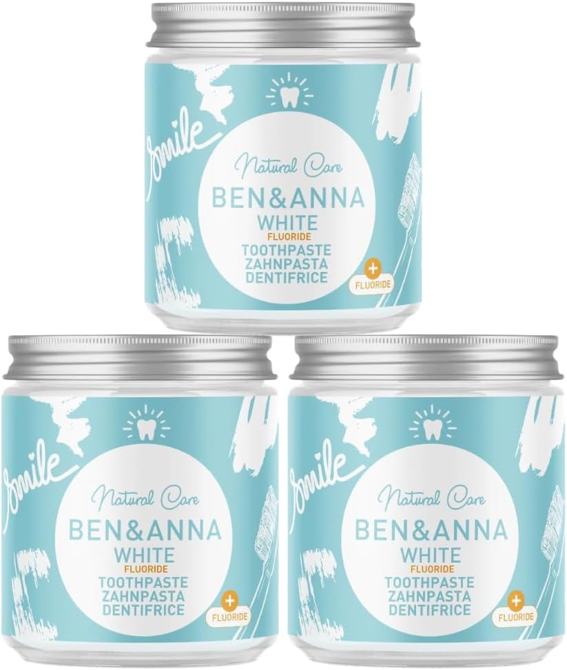 BEN & ANNA Bianco con fluoro – Dentifricio naturale in vetro – carbone attivo sbiancante, vegano, sapore di menta naturale – Dentifricio in lattina, denti bianchi