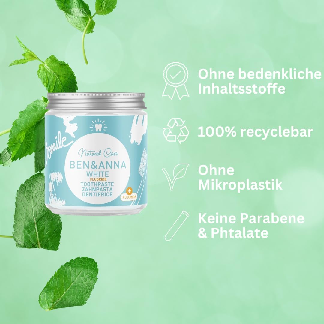 BEN & ANNA Bianco con fluoro – Dentifricio naturale in vetro – carbone attivo sbiancante, vegano, sapore di menta naturale – Dentifricio in lattina, denti bianchi